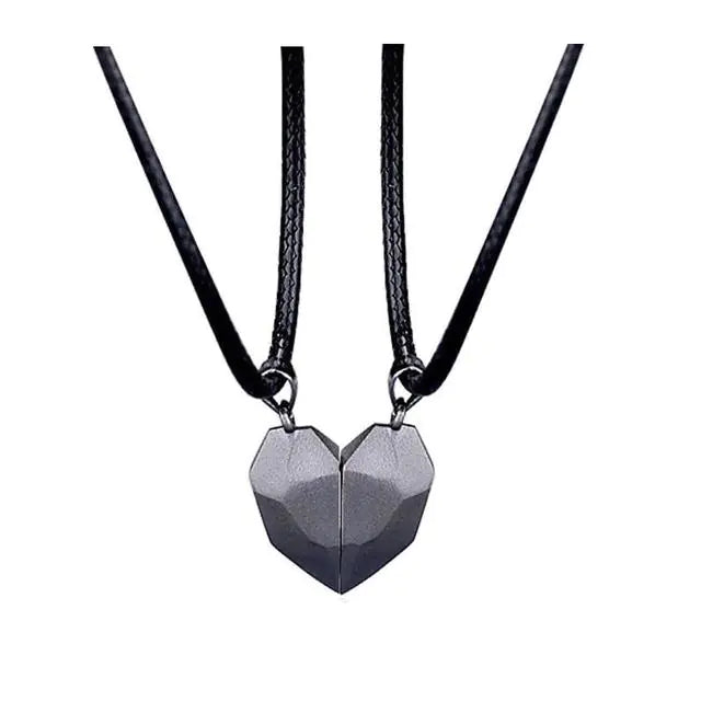 Love link Magnetic Couple Necklace Set