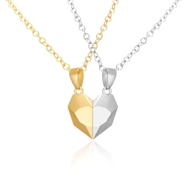 Love link Magnetic Couple Necklace Set