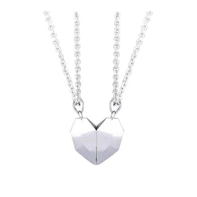 Love link Magnetic Couple Necklace Set