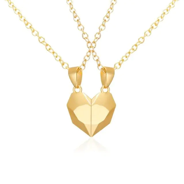 Love link Magnetic Couple Necklace Set